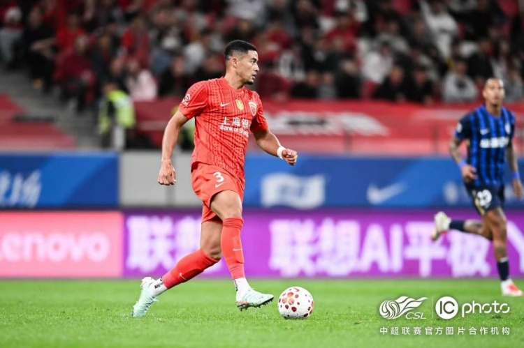 海港主場4-0完勝三鎮(zhèn)，安佩姆首球+劉祝潤傳射