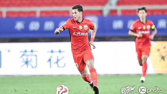 維塔爾世界波開胡，海港客場2-0三鎮(zhèn)止頹