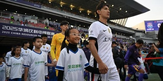 海港4-1輕取天津，顏駿凌：后面四場硬仗要咬住排名