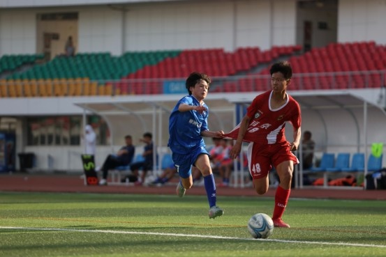 雨花臺(tái)中學(xué)5-0橫掃南京城市梯隊(duì)，中青賽南京U15首日爆冷