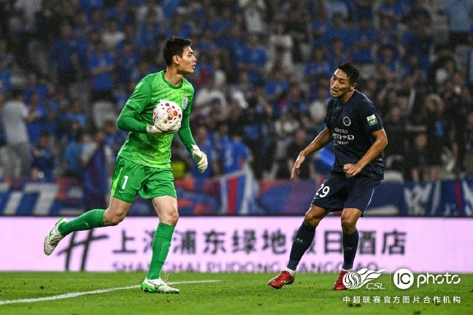阿代米閃擊 卡爾采夫點射 深圳客場2-1終結(jié)申花不敗 阿代米閃擊 卡爾采夫點射 深圳客場2-1終結(jié)申花不敗