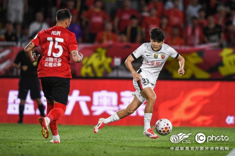 姆本扎+熱菲尼奧三分鐘兩球逆轉(zhuǎn)，海港客場2-3遭鐵人楠波灣絕殺