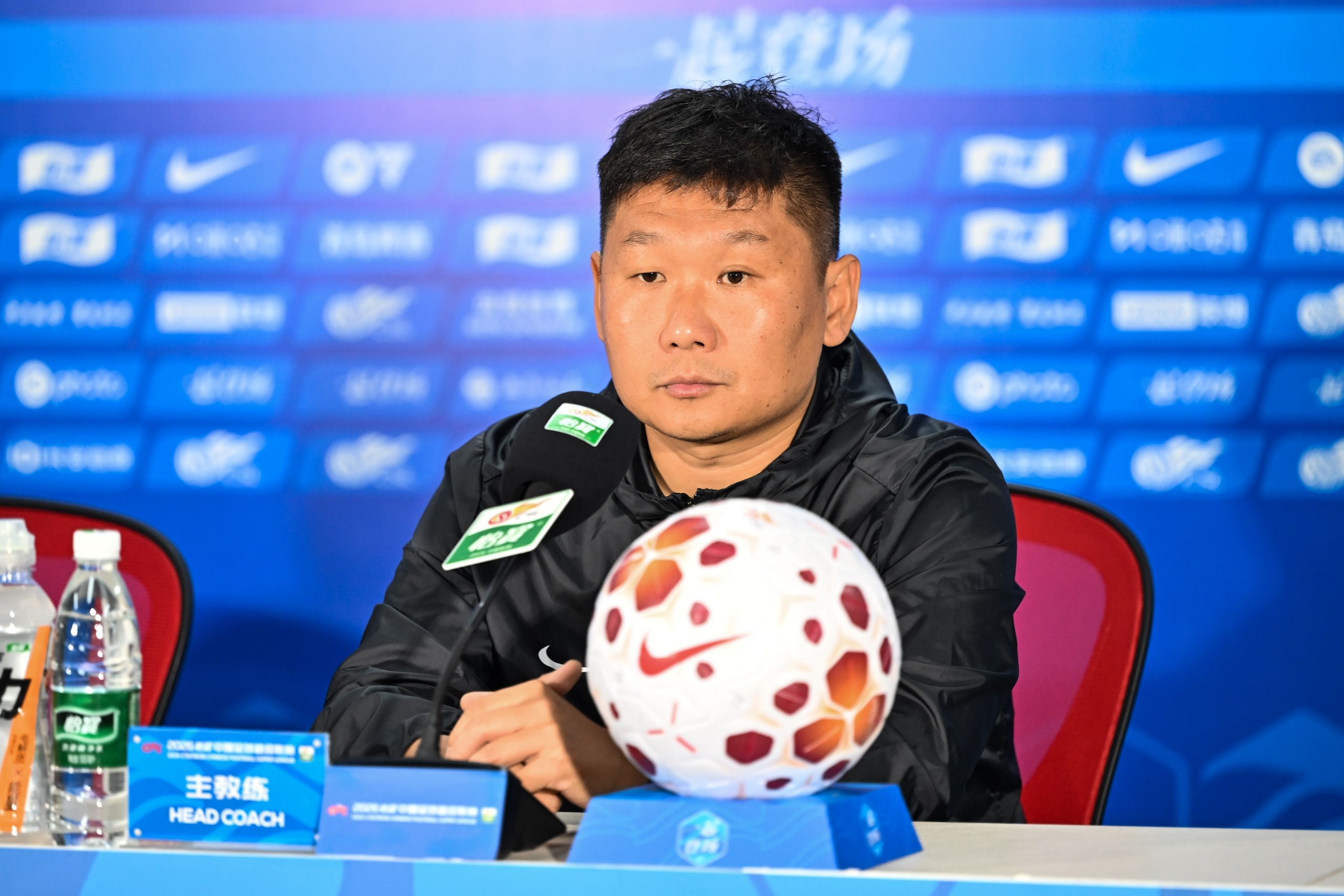 銅梁龍創(chuàng)紀(jì)錄五人入選U23國(guó)足，劉建業(yè)訓(xùn)話：去國(guó)家隊(duì)就要全力以赴