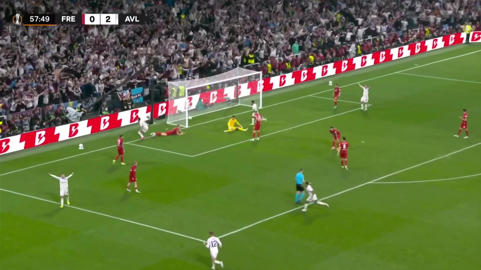 結(jié)束了！維拉3-0弗賴堡！布恩迪亞送助攻，羅杰斯包抄鏟射破門！